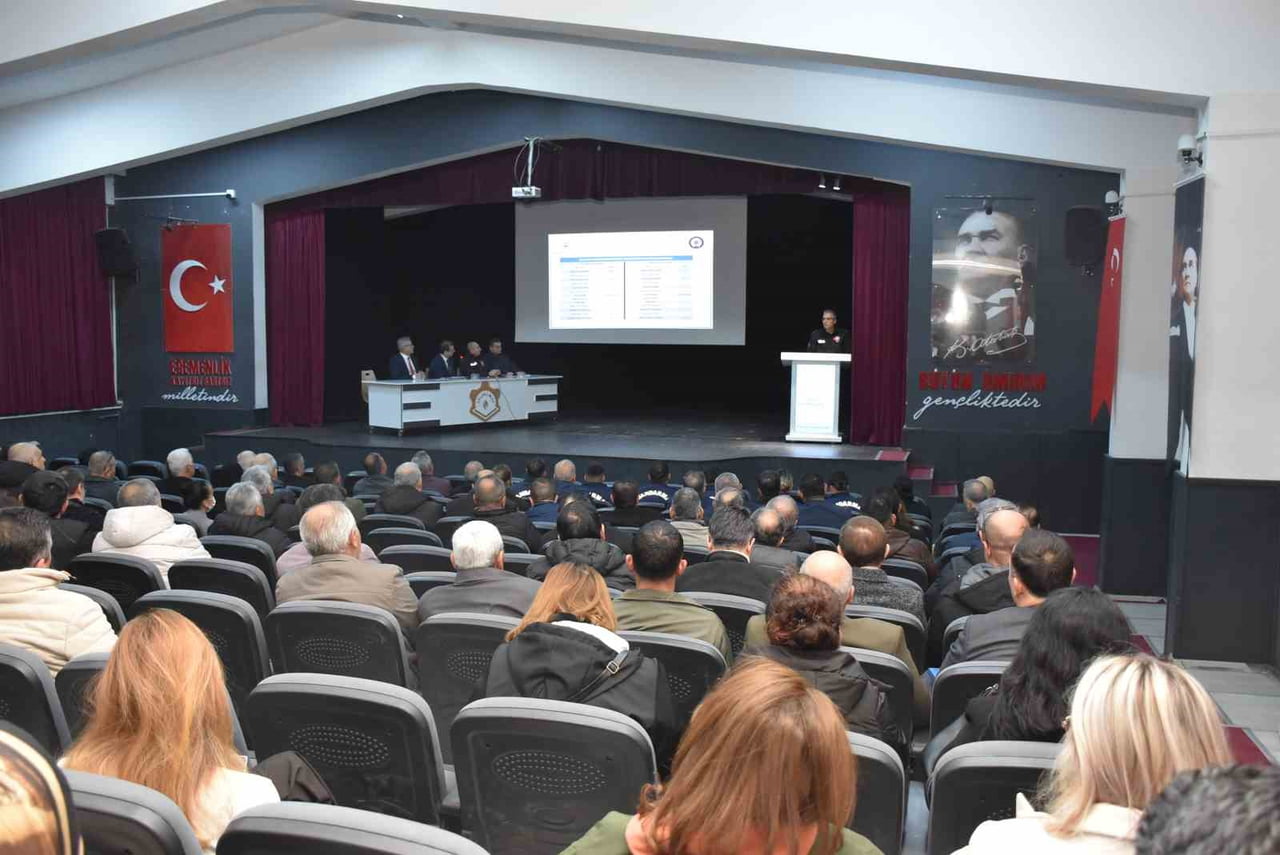 MANİSA’NIN SALİHLİ İLÇESİNDE 2025-2026 EĞİTİM-ÖĞRETİM YILININ 2. DÖNEMİNE YÖNELİK HAZIRLIKLARIN...