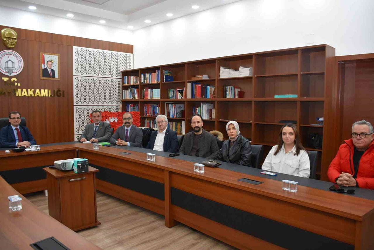 MANİSA’NIN SALİHLİ İLÇESİNDE İNSAN HAKLARI KURULU’NUN 2026 YILININ İLK TOPLANTISI, SALİHLİ...