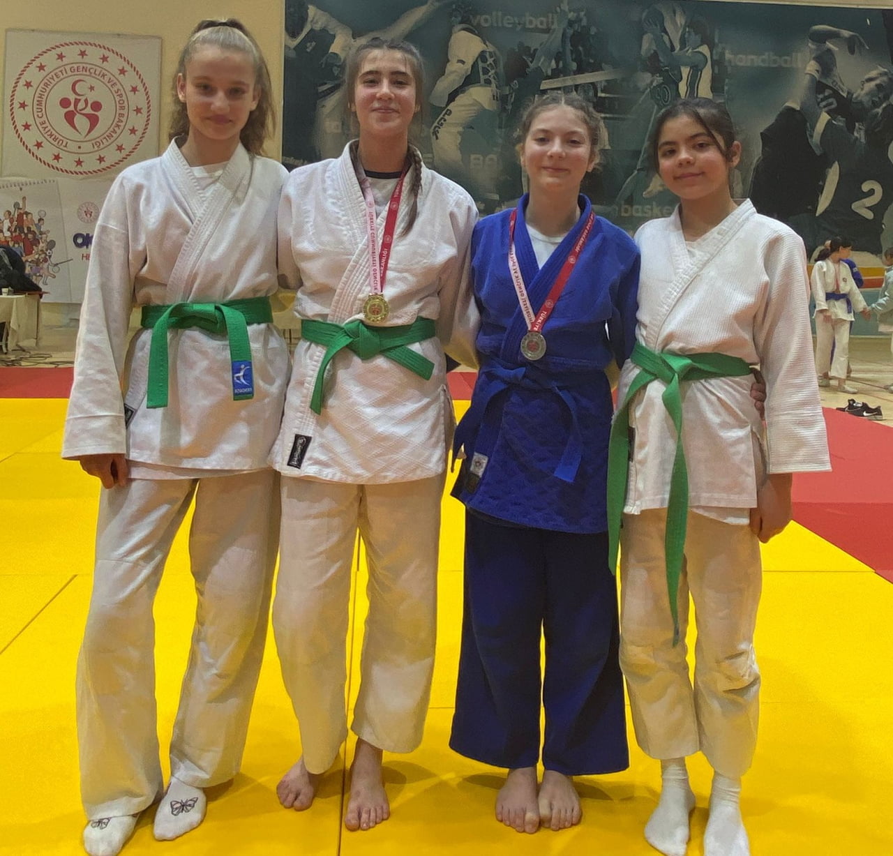 MANİSA’NIN SALİHLİ İLÇESİNİN GENÇ JUDOCULARI, MANİSA’DA DÜZENLENEN OKUL SPORLARI JUDO YILDIZLAR İL...