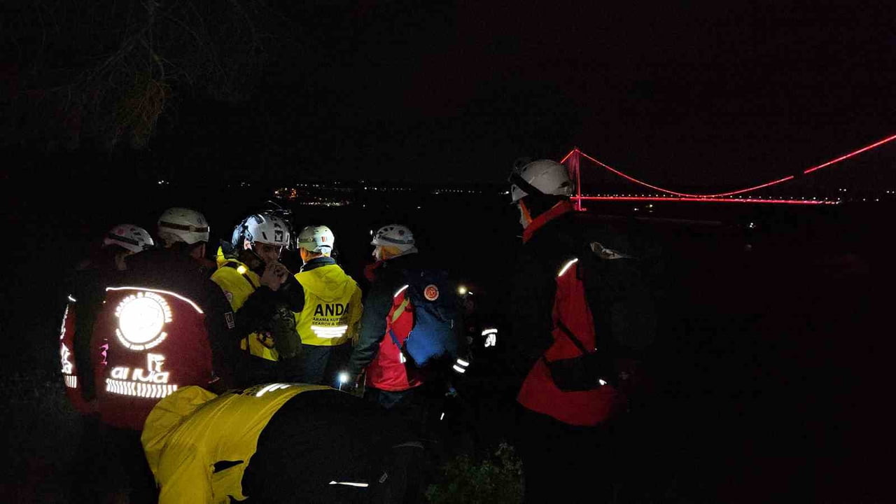 MANTAR TOPLAMAK İÇİN RUMELİFENERİ'NDE KAYBOLAN KADIN SAATLER SONRA BULUNDU