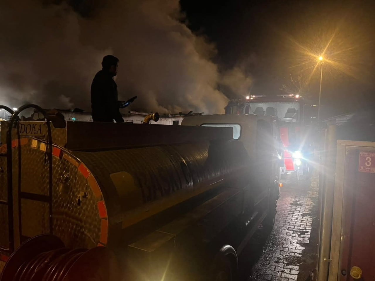 MANYAS’TA SAMANLIK YANGINI SÖNDÜRÜLDÜ