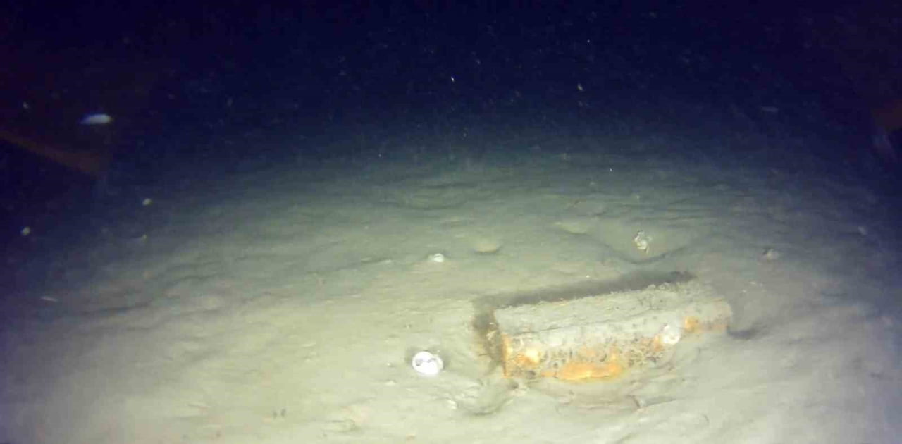 MARMARA DENİZİ'NE 50 YIL ÖNCE DÜŞEN UÇAĞIN YENİ PARÇALARI BULUNDU