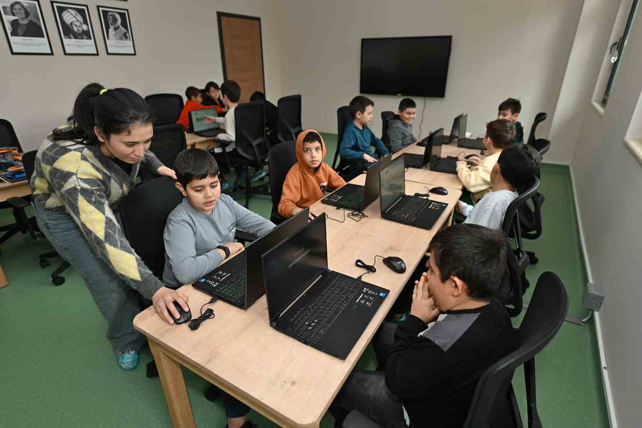 MERSİN BÜYÜKŞEHİR BELEDİYESİ TARAFINDAN SİLİFKE SOSYAL YAŞAM MERKEZİ BÜNYESİNDE HİZMETE SUNULAN...