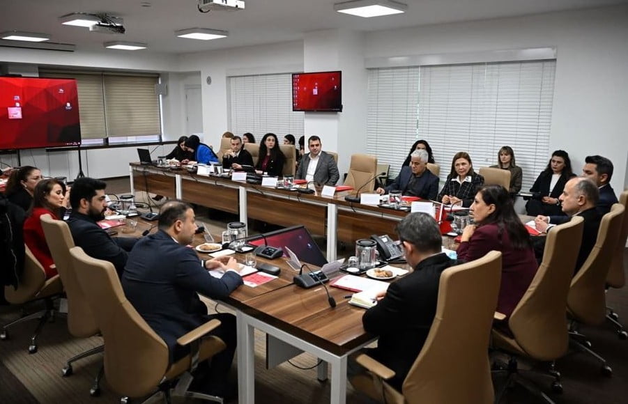 MERSİN BÜYÜKŞEHİR BELEDİYESİ, TÜRKİYE BELEDİYELER BİRLİĞİ TARAFINDAN DÜZENLENEN TOPLANTIDA İKLİM...