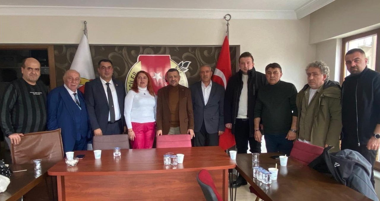 MHP KÜTAHYA MİLLETVEKİLİ AHMET ERBAŞ, GAZETECİLERLE BİR ARAYA GELEREK KÜTAHYA’NIN TARİH VE KÜLTÜR...