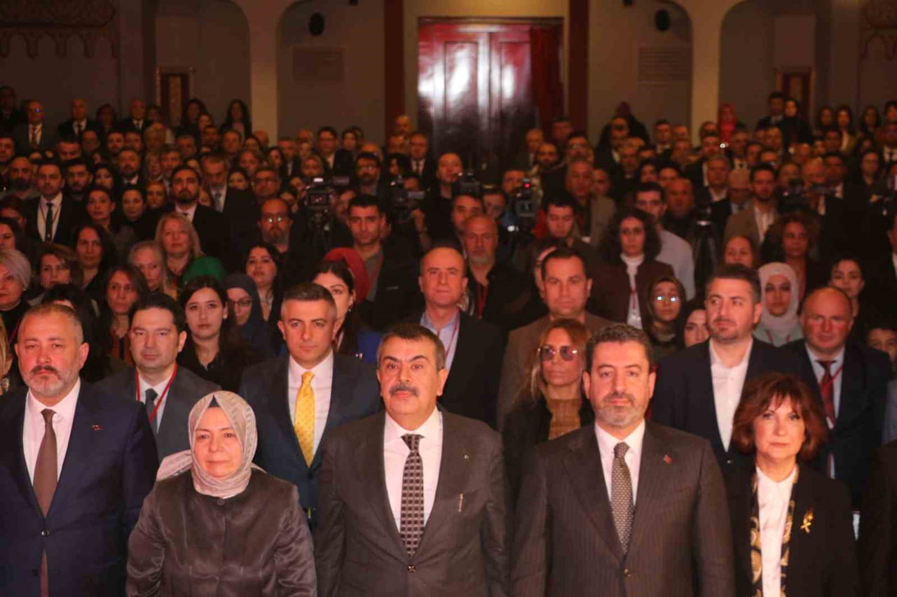 MİLLİ EĞİTİM BAKANI YUSUF TEKİN, "OKUL DIŞI ÖĞRENME ORTAMLARI PROJEMİZİ TÜRKİYE YÜZYILI MAARİF...