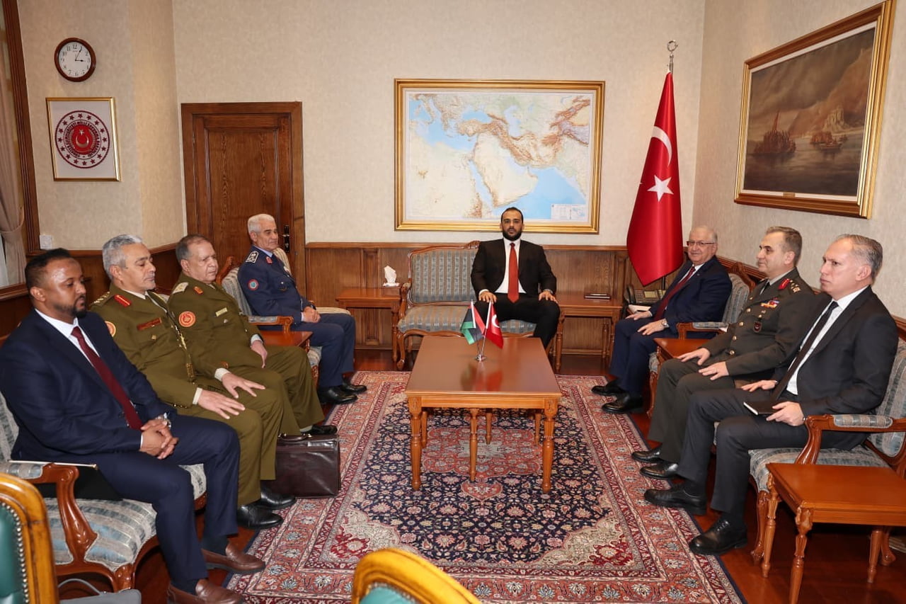 MİLLİ SAVUNMA BAKANI YAŞAR GÜLER, LİBYA SAVUNMA BAKAN VEKİLİ TÜMGENERAL ABDUSSELAM ZUBİ İLE...