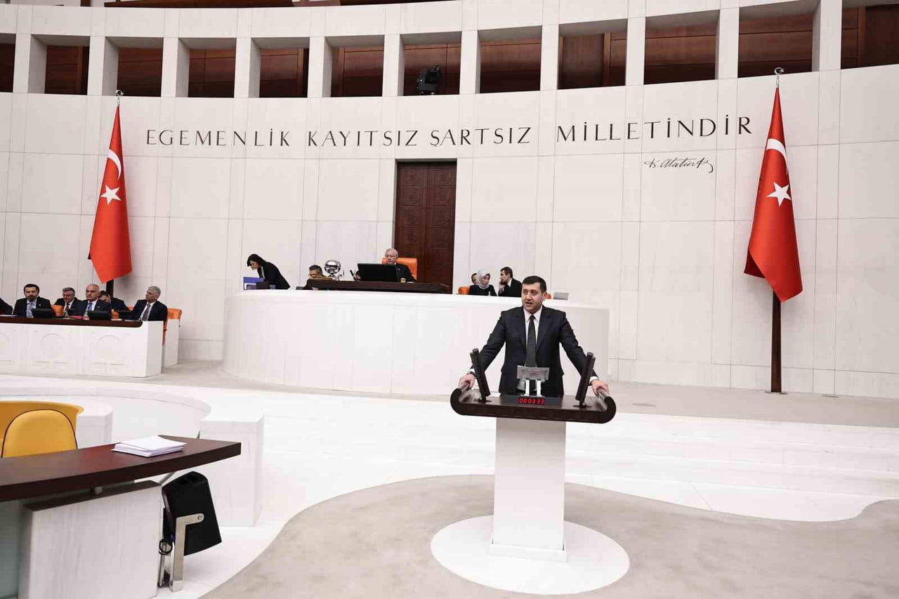 MİLLİYETÇİ HAREKET PARTİSİ (MHP) KAYSERİ MİLLETVEKİLİ BAKİ ERSOY, TÜRKİYE BÜYÜK MİLLET MECLİSİ'NDE...