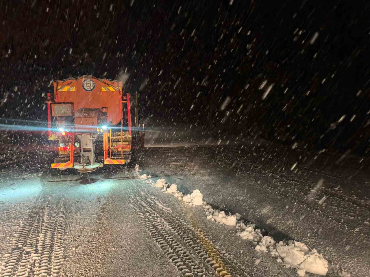 MUĞLA BÜYÜKŞEHİR BELEDİYESİ FEN İŞLERİ MÜDÜRLÜĞÜ EKİPLERİ, MUĞLA’NIN YÜKSEK KESİMLERİNDE ETKİLİ...