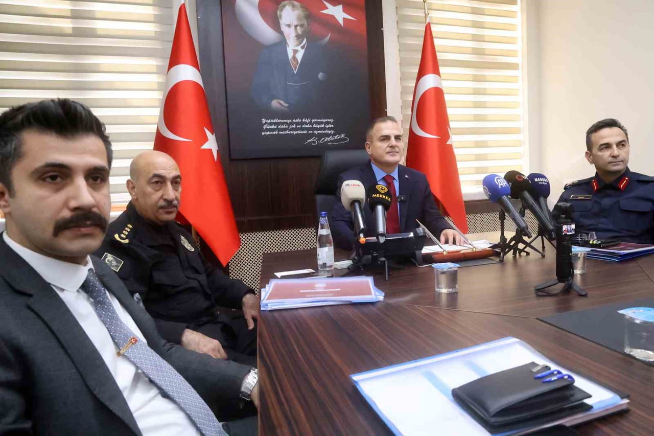 MUĞLA VALİSİ DR. İDRİS AKBIYIK AÇIKLAMALARDA BULUNDU