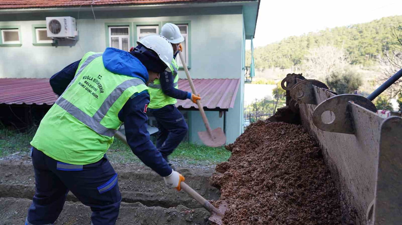 MUSKİ GENEL MÜDÜRLÜĞÜ, MARMARİS İLÇESİ KARACA MAHALLESİ’NDE VATANDAŞLARIN ÖZEL MÜLKİYETLERİNDEN...