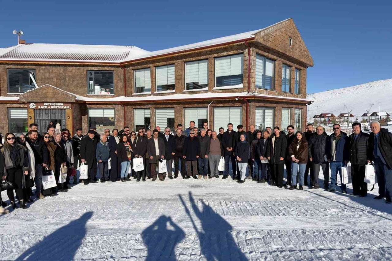 NİĞDE VALİSİ CAHİT ÇELİK, 10 OCAK ÇALIŞAN GAZETECİLER GÜNÜ DOLAYISIYLA NİĞDE’DE GÖREV YAPAN YEREL...