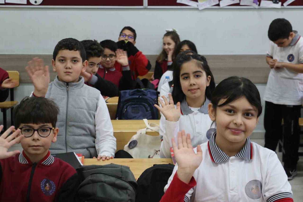 OKUL ÖNCESİ, İLKOKUL, ORTAOKUL VE LİSEDE OKUYAN YAKLAŞIK 18 MİLYON ÖĞRENCİ, BİRİNCİ DÖNEM...