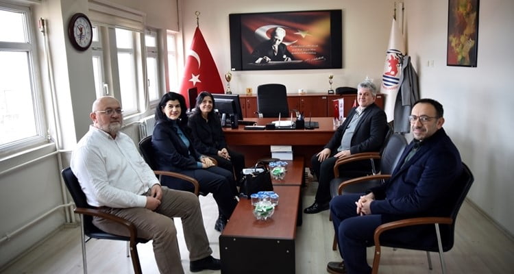 ONDOKUZ MAYIS ÜNİVERSİTESİ (OMÜ) VEZİRKÖPRÜ MESLEK YÜKSEKOKULU (MYO) MÜDÜRÜ DEĞİŞTİ.