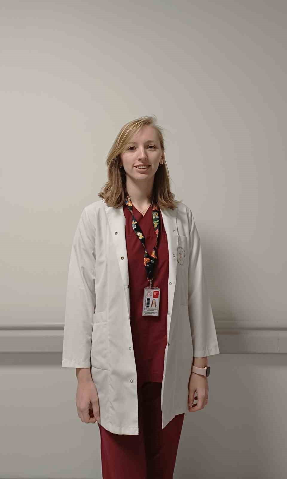 OP. DR. ELİF MELİKE GENÇ ÖZCAN: "SERVİKS KANSERİNDE ERKEN TANI HAYAT KURTARIYOR"