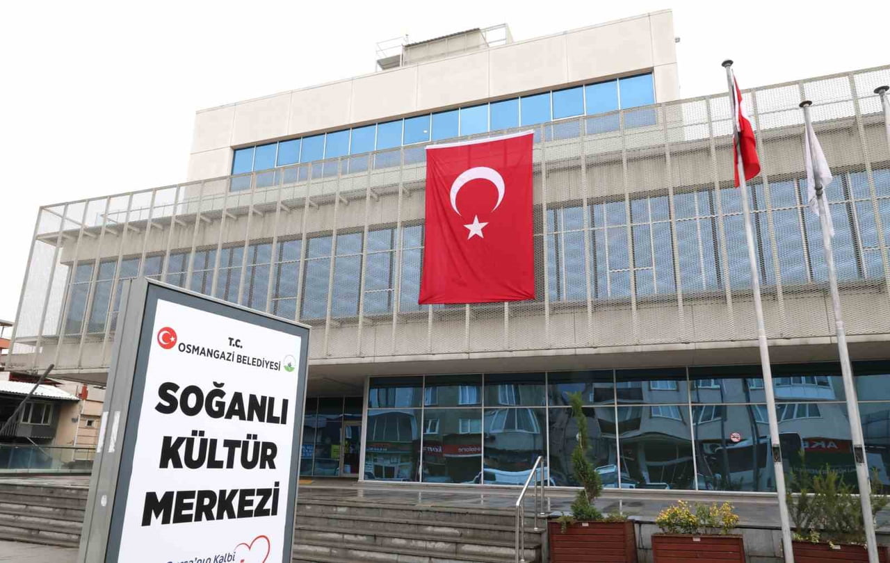 OSMANGAZİ BELEDİYESİ, NUSAYBİN-KAMIŞLI SINIR HATTINDA TÜRK BAYRAĞINA YÖNELİK ÇİRKİN SALDIRININ...