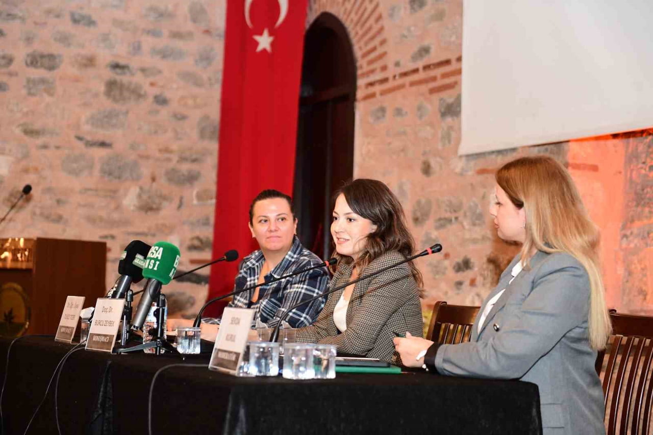 OSMANGAZİ BELEDİYESİ, "ASRIN FELAKETİ" OLARAK HAFIZALARA KAZINAN 6 ŞUBAT DEPREMİNİN YIL DÖNÜMÜ...