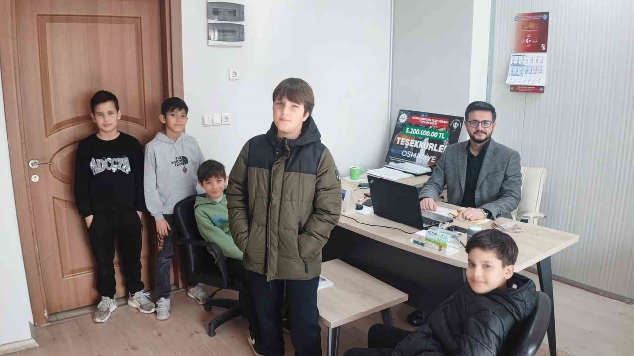 OSMANİYE’DE 3 GÜNLÜK CAMİ KAMPI: GENÇLERDEN GAZZE’YE ANLAMLI DESTEK