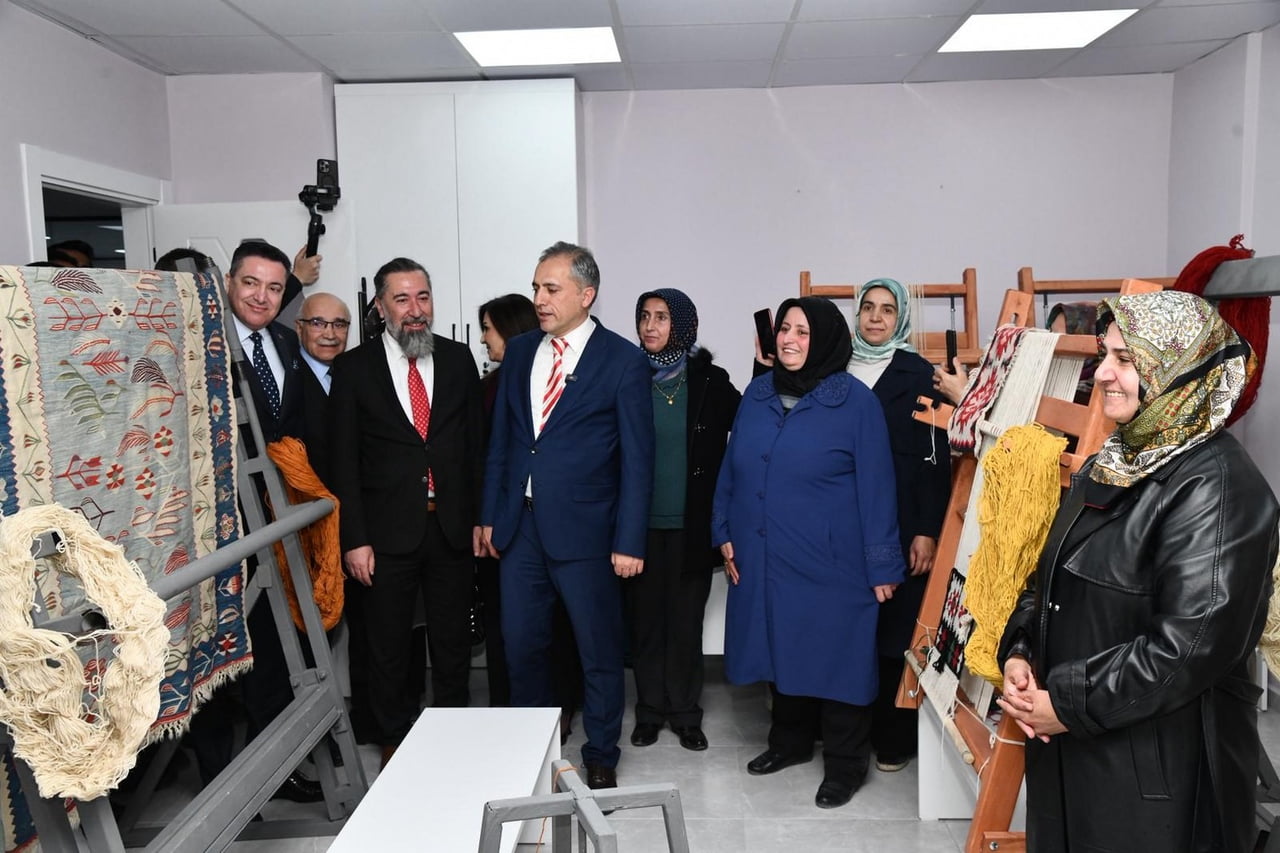 OSMANİYE’DE AİLE YAŞAM MERKEZİ HİZMETE AÇILDI