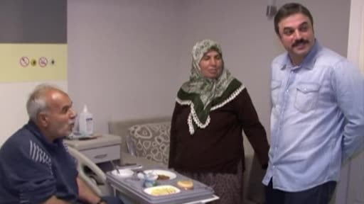 Oyuncu Ufuk Özkan, ziyaret ettiği hastalarla yıllar sonra aynı akıbeti paylaştı