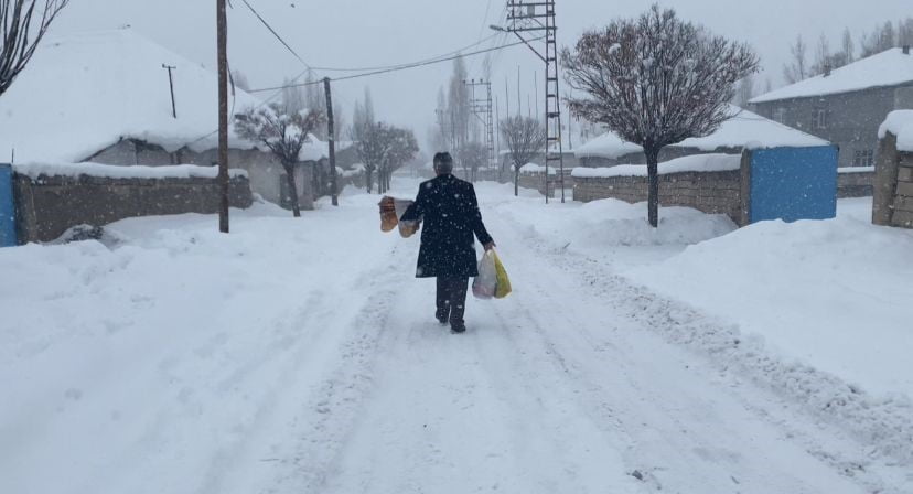 PATNOS'TA KAR YAĞIŞI YENİDEN ETKİSİNİ GÖSTERDİ