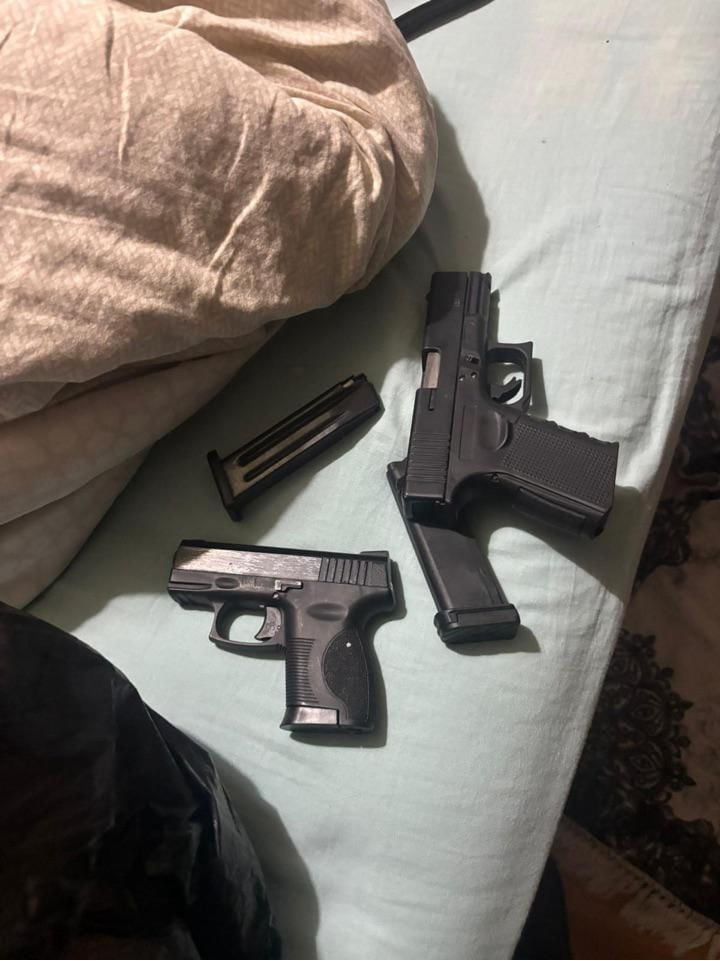 POLİS PİZZACI KILIĞINA GİRDİ, "BARON ABLA" LAKAPLI TORBACI KADIN YAKALANDI