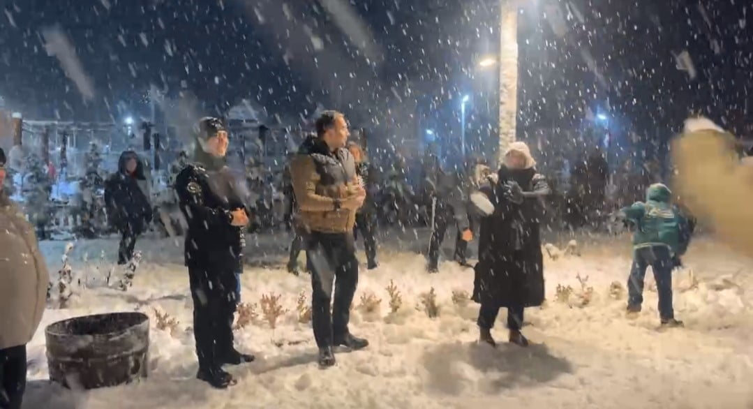 PROTOKOLÜN VATANDAŞLARLA KARTOPU SAVAŞI