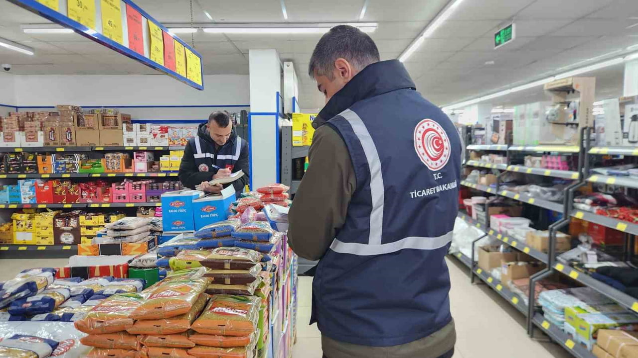 RAMAZAN AYI ÖNCESİ TUNCELİ’DE ZİNCİR MARKETLERE FAHİŞ FİYAT DENETİMİ  YAPILDI