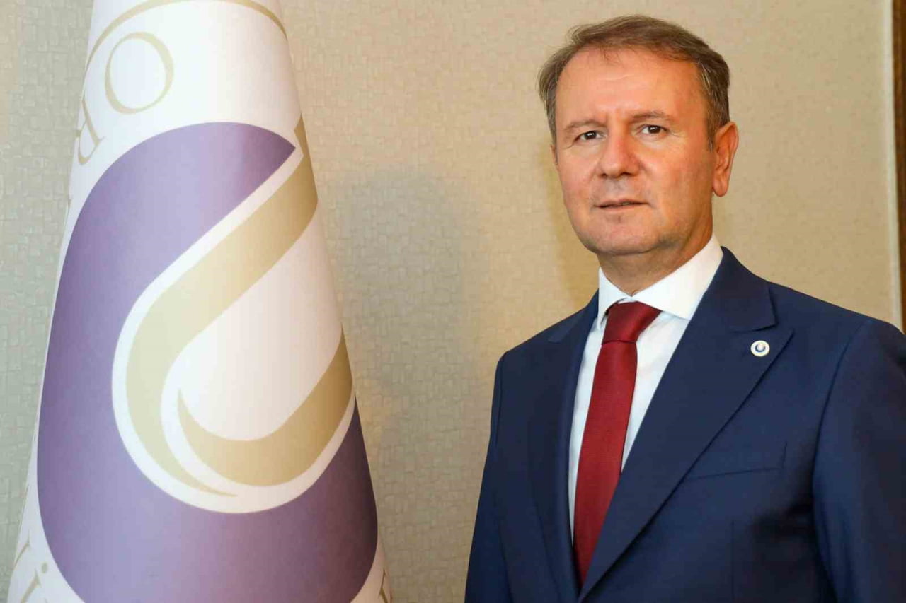 REKTÖR PROF. DR. ORHAN BAŞ