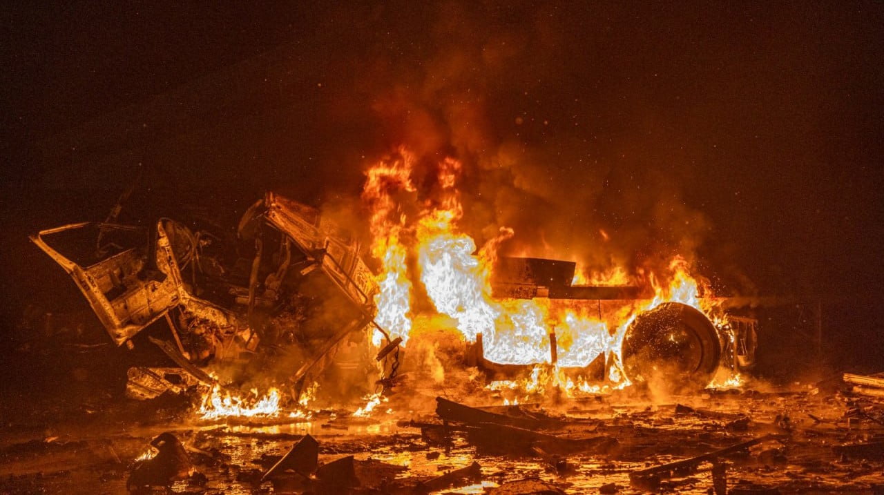 RUSYA'NIN GECE BOYUNCA UKRAYNA'NIN BAŞKENTİ KİEV DAHİL OLMAK ÜZERE ÇEŞİTLİ BÖLGELERİNE DÜZENLEDİĞİ...