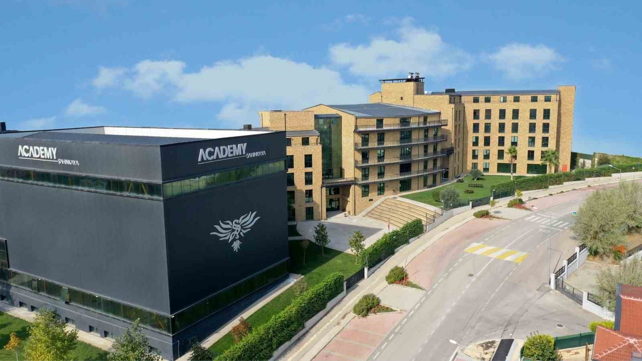 ŞAHİNKAYA EĞİTİM KURUMLARI, 2026-2027 EĞİTİM-ÖĞRETİM DÖNEMİ İÇİN GELENEKSEL BURSLULUK SINAVINI BU...