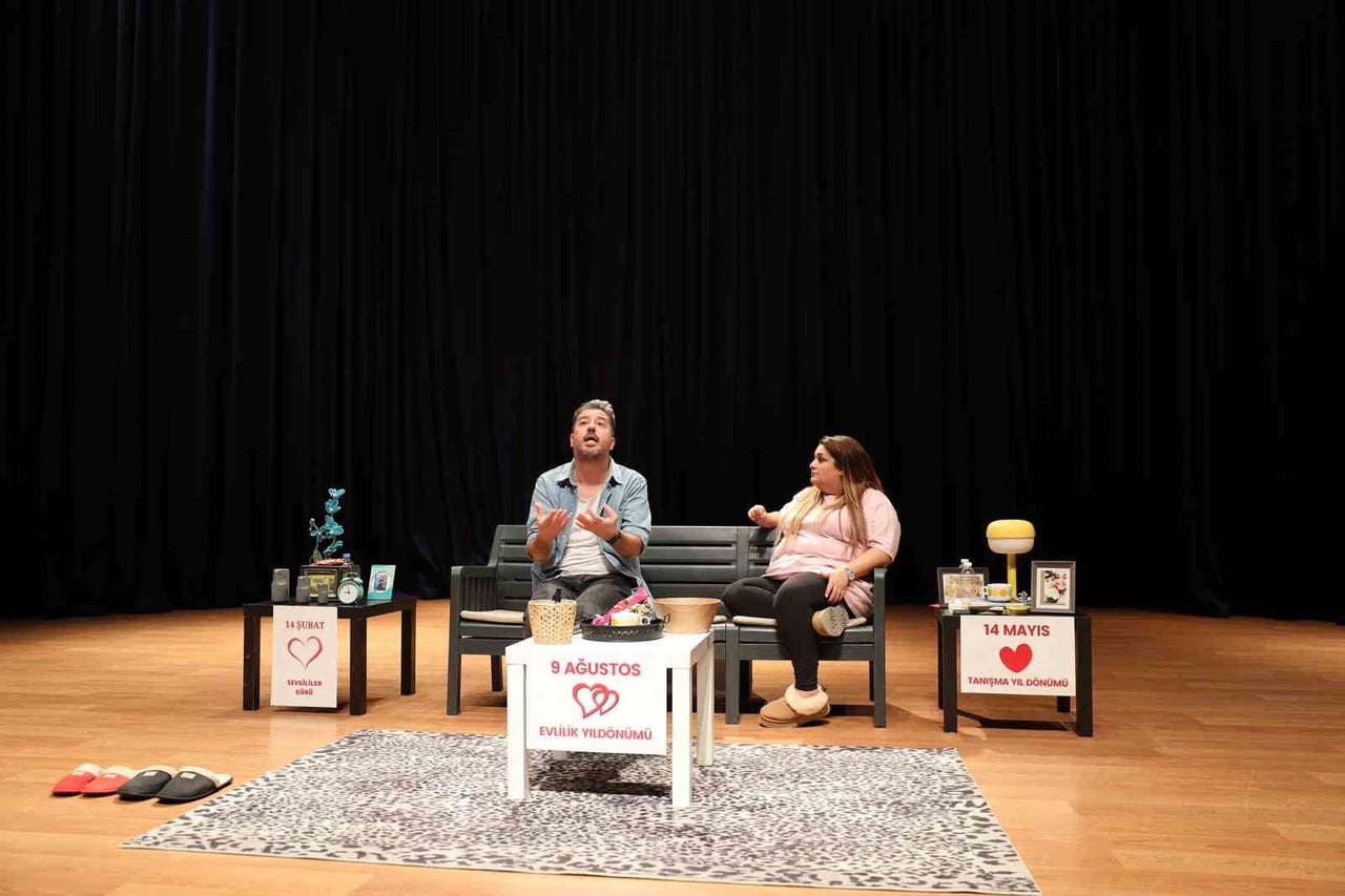 SAKARYA BÜYÜKŞEHİR BELEDİYESİ’NİN OCAK AYI KÜLTÜR SANAT SANAT ETKİNLİKLERİ KAPSAMINDA SAHNELENEN...