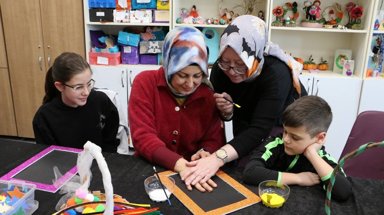 SAKARYA BÜYÜKŞEHİR BELEDİYESİ TARAFINDAN DÜZENLENEN "SÖMESTR ATÖLYELERİ", ARA TATİLDE OLAN...