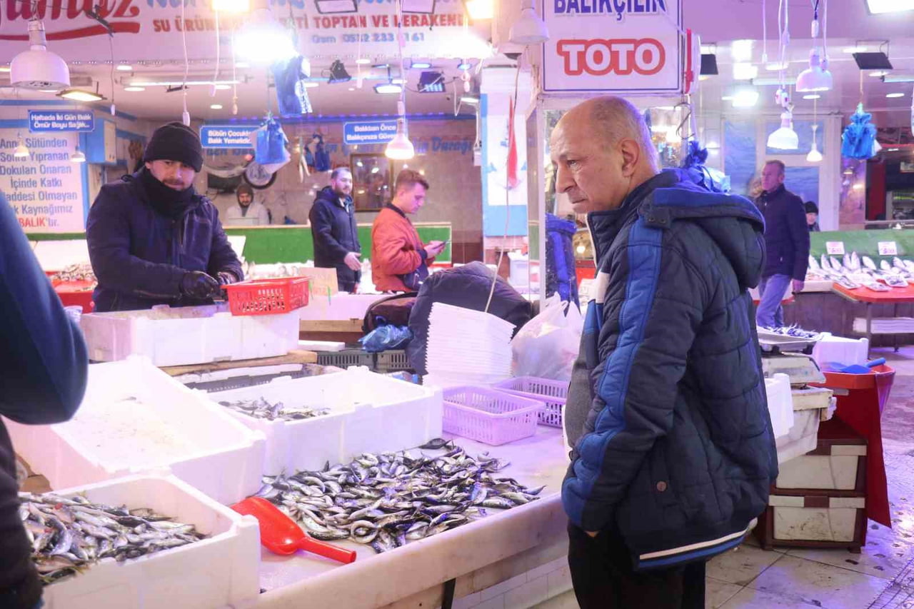 SAKARYA TEZGAHLARINDA YAŞANAN İSTAVRİT BOLLUĞU DEVAM EDİYOR