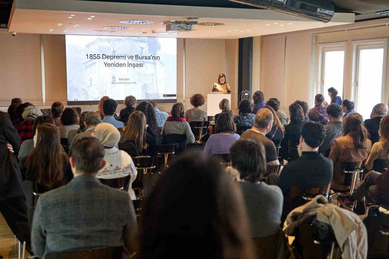 SALT'IN 2013'TEN BERİ DÜZENLEDİĞİ SALT ARAŞTIRMA FONLARI KAPSAMINDA 2025 YILINDA DESTEKLENEN...