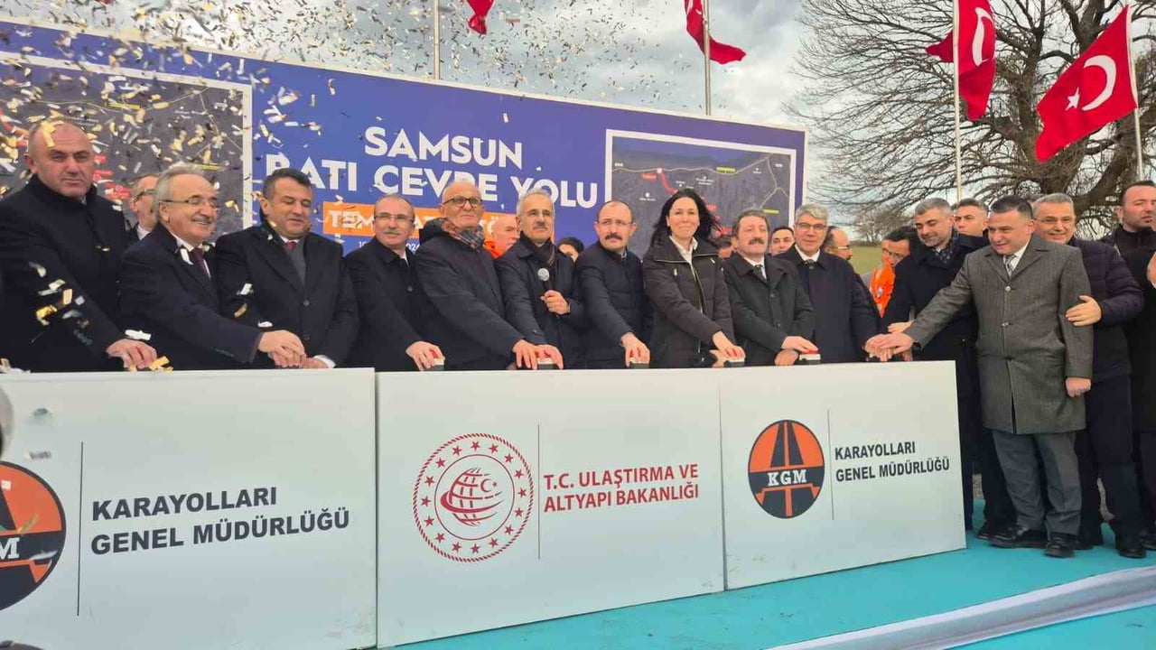 SAMSUN BATI ÇEVRE YOLU’NUN TEMELİ, ULAŞTIRMA VE ALTYAPI BAKANI ABDULKADİR URALOĞLU’NUN KATILIMIYLA...