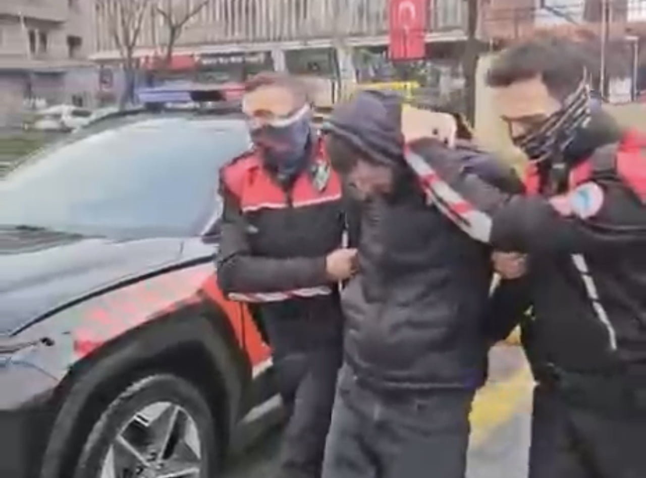 SAMSUN’UN İLKADIM İLÇESİNDE ARANAN ŞAHISLARA YÖNELİK YÜRÜTÜLEN ÇALIŞMALAR KAPSAMINDA HAKKINDA...