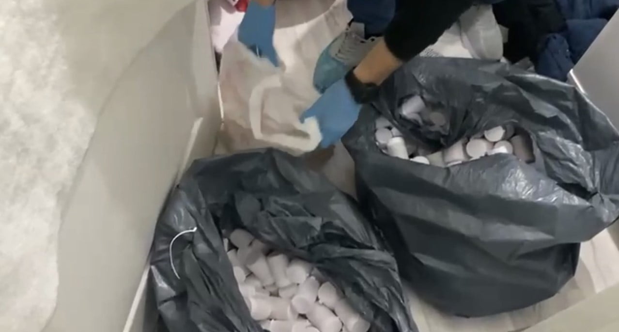 SAMSUN’UN İLKADIM İLÇESİNDE DÜZENLENEN UYUŞTURUCU OPERASYONUNDA PİYASAYA SÜRÜLMEK ÜZERE...