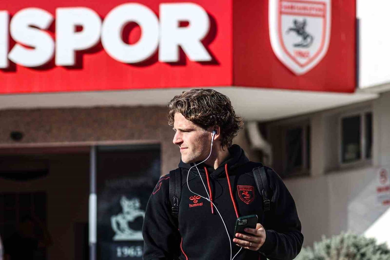 SAMSUNSPOR, 2025-2026 TURKCELL SÜPER KUPA YARI FİNALİNDE FENERBAHÇE A.Ş. İLE OYNAYACAĞI KARŞILAŞMA...