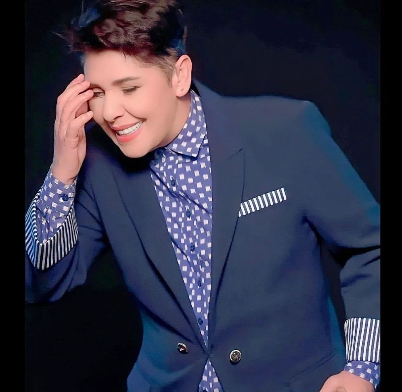 SANATÇI CANSEVER, BİR SÜREDİR GÖRDÜĞÜ LÖSEMİ TEDAVİSİNİ BAŞARIYLA TAMAMLADIĞINI VE TABURCU...