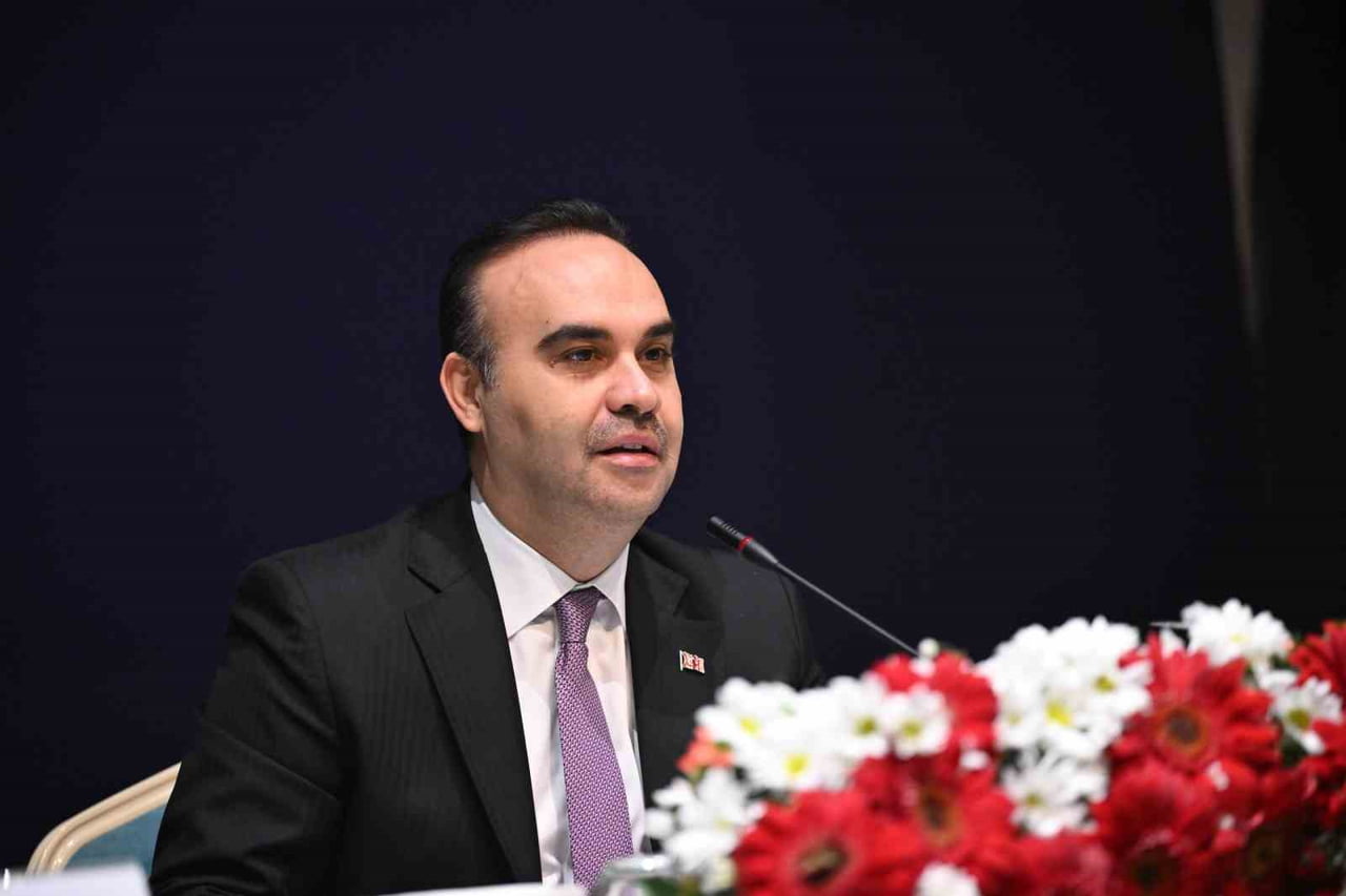 SANAYİ VE TEKNOLOJİ BAKANI MEHMET FATİH KACIR, "GİRİŞİMCİLERİMİZE 2 MİLYON LİRAYA KADAR DESTEK...