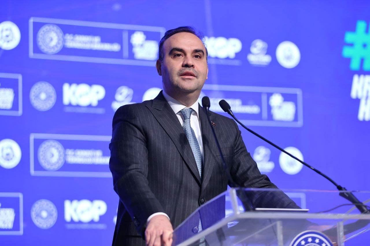 SANAYİ VE TEKNOLOJİ BAKANI MEHMET FATİH KACIR, "GİRİŞİMCİLERİMİZE 2 MİLYON LİRAYA KADAR DESTEK...