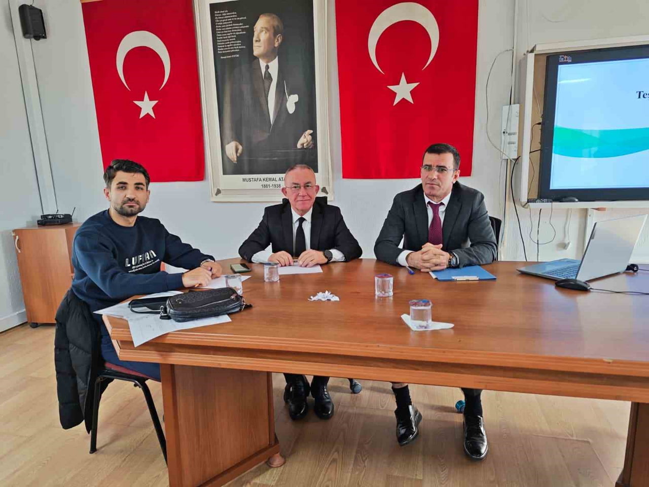 SARIGÖL İLÇE MİLLİ EĞİTİM MÜDÜRÜ CEZMİ YILDIRAK BAŞKANLIĞINDA, İLÇEDEKİ OKULLARIN İKİNCİ DÖNEM...