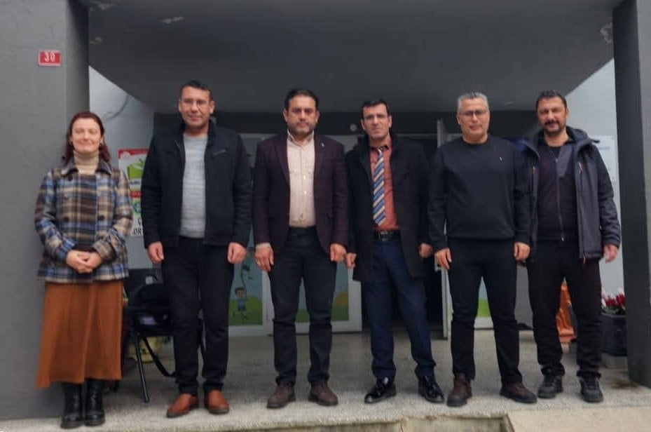 SARIGÖL İLÇE MİLLİ EĞİTİM MÜDÜRÜ CEZMİ YILDIRAK, ÇANAKÇI ORTAOKULU’NU ZİYARET EDEREK ÖĞRETMEN VE...