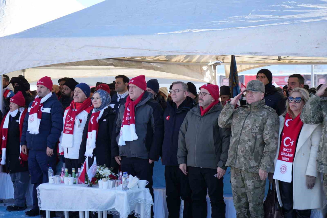 SARIKAMIŞ HAREKATI'NIN 111. YILI ANMA ETKİNLİKLERİ ÇERÇEVESİNDE AY YILDIZ TÖREN ALANI'NDA...