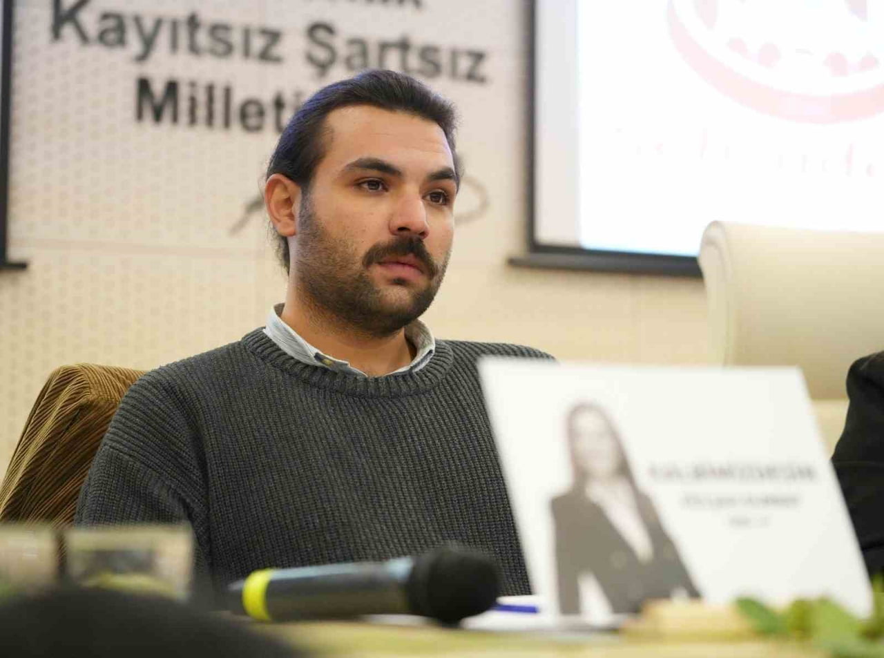 ŞEHZADELER BELEDİYE BAŞKANI HAKAN ŞİMŞEK, YÖNETİM KADROSUNU GÜÇLENDİRMEK AMACIYLA İLK ATAMALARINI...