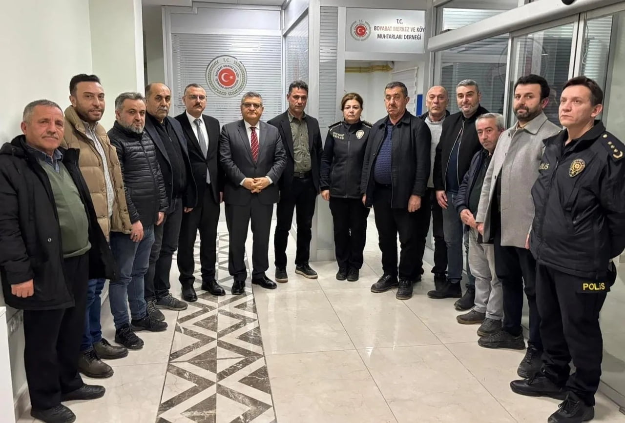 SİNOP VALİSİ DR. MUSTAFA ÖZARSLAN, BOYABAT MERKEZ VE KÖY MUHTARLARI DERNEĞİ’Nİ ZİYARET...