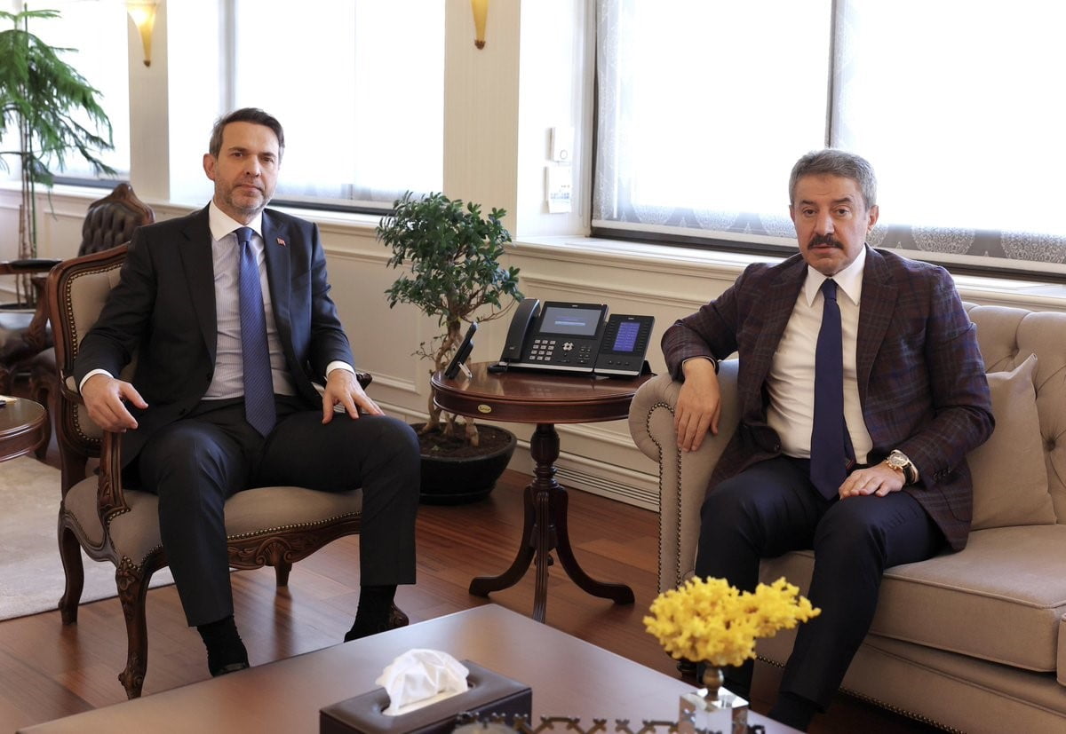 ŞIRNAK MİLLETVEKİLİ ARSLAN TATAR, ENERJİ VE TABİİ KAYNAKLAR BAKANI ALPARSLAN BAYRAKTAR İLE KENTİN...