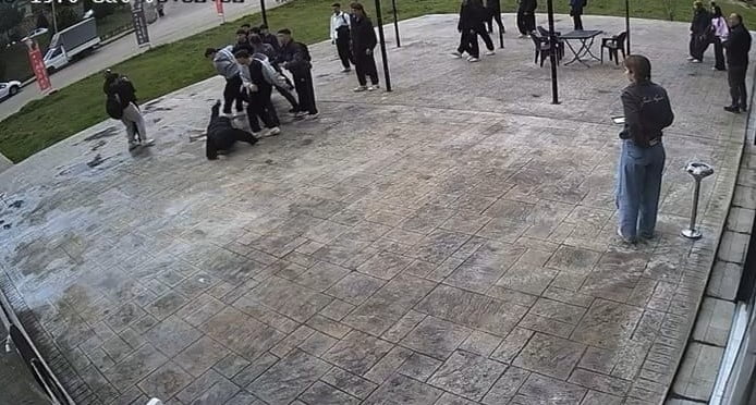 SON GÜNLERDE KAMUOYUNDA SIKÇA GÜNDEME GELEN AKRAN ZORBALIĞINA BİR ÖRNEK DE KARABÜK’TE YAŞANDI....