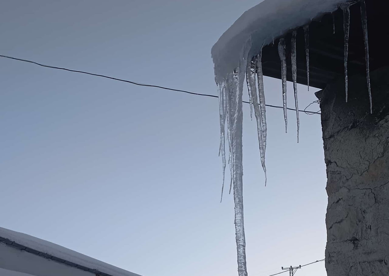SON YILLARIN EN SERT KIŞLARINDAN BİRİNİN YAŞANDIĞI MALATYA'DA SOĞUK HAVA ETKİSİNİ SÜRDÜRÜYOR....